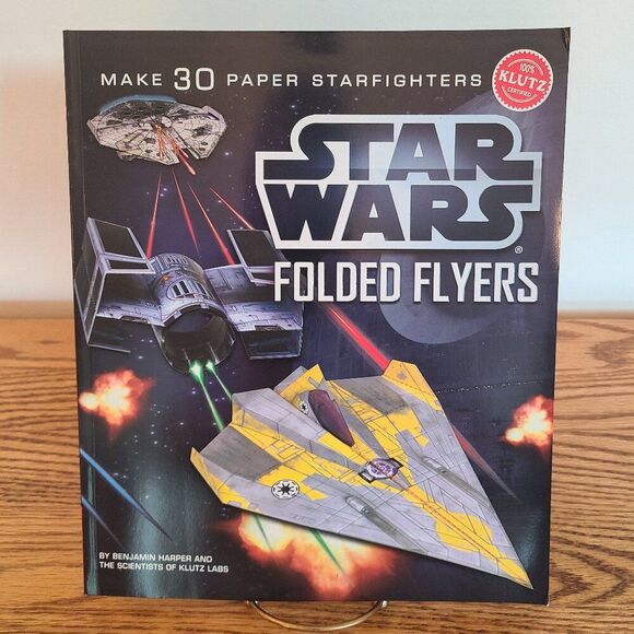 Star Wars Folded Flyers Makes 30 Paper Starfighters Paper Airplanes By Klutz - Picture 2 of 11